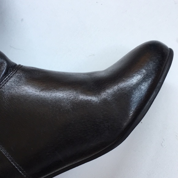 Like New Steve Madden Leather Boots - Picture 5 of 8